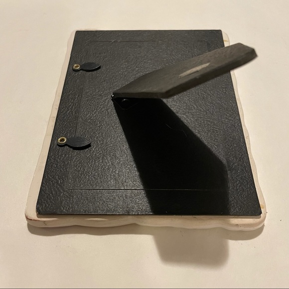 Vintage LaVie ceramic photo frame. Painted floral motif - Picture 8 of 9